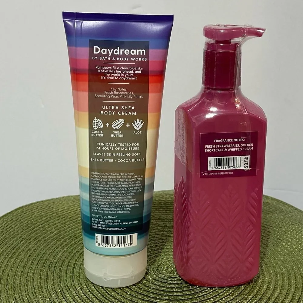 Bath & Body Works bbw strawberry